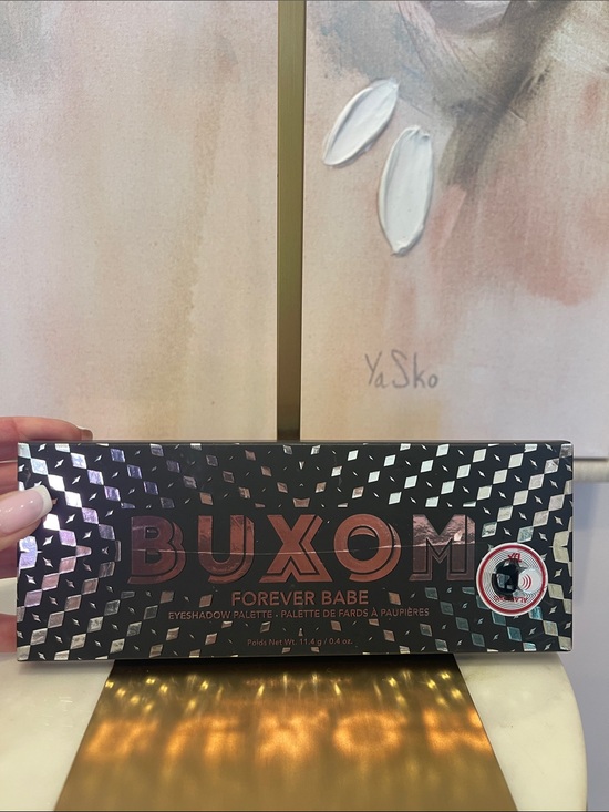 Buxom Other - NIB Buxom Forever Babe Eyeshadow Palette - 12 Eyeshadow Colors